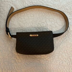 Gently Used Michael Kors Belt Bag L/XL